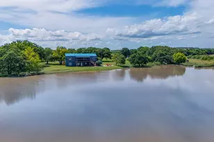 646 Victor Eckhardt Rd, Fredericksburg, TX 78624 - Photo 11