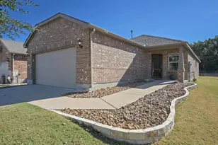 225 Hobby St, Georgetown, TX 78633 - Photo 3