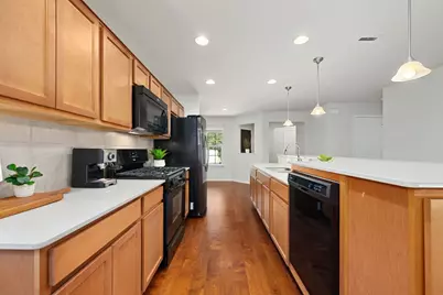 225 Hobby Street, Georgetown, TX 78633 - Photo 9