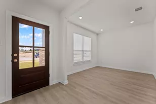 420 Salamander St, San Marcos, TX 78666 - Photo 3