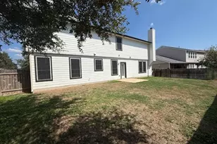 281 Hometown Pkwy, Kyle, TX 78640 - Photo 19