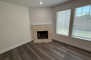 281 Hometown Pkwy, Kyle, TX 78640 - Photo 5