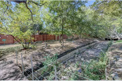 3205 Menchaca Road, Austin, TX 78704 - Photo 19