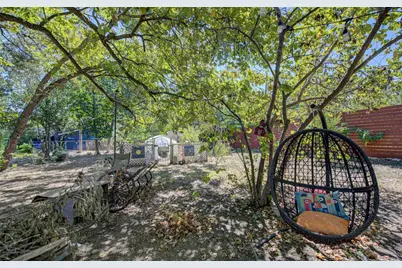 3205 Menchaca Road, Austin, TX 78704 - Photo 17