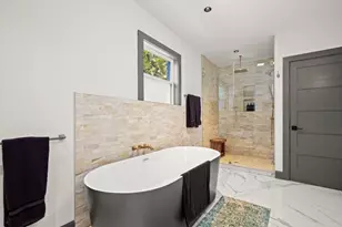 811 W Oltorf St, Austin, TX 78704 - Photo 11