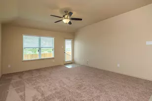 224 Lake Gln, San Marcos, TX 78666 - Photo 11