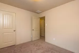 224 Lake Gln, San Marcos, TX 78666 - Photo 21