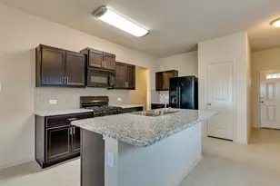 224 Lake Gln, San Marcos, TX 78666 - Photo 7