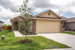 224 Lake Gln, San Marcos, TX 78666 - Photo 3