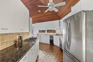 1922 Cypress Point W, Austin, TX 78746 - Photo 17