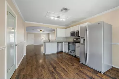 104 Brentwood Drive, Leander, TX 78641 - Photo 9