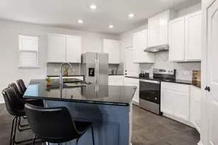 256 Texas Jack Dr, Kyle, TX 78640 - Photo 9