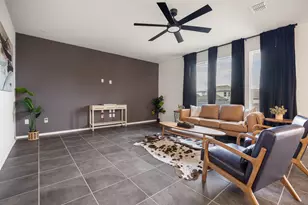 256 Texas Jack Dr, Kyle, TX 78640 - Photo 5