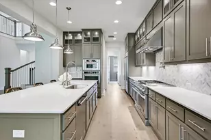 10809 Albero Cove, Austin, TX 78739 - Photo 11