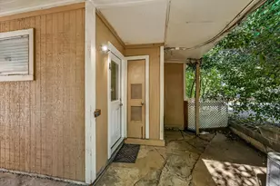 1813 Woodland Ave, Austin, TX 78741 - Photo 17