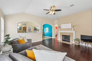 102 Thompson Trail, Bastrop, TX 78602 - Photo 7