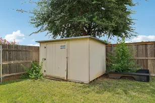 102 Thompson Trail, Bastrop, TX 78602 - Photo 27