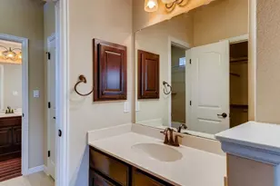 215 Reveille Rd, Austin, TX 78746 - Photo 31