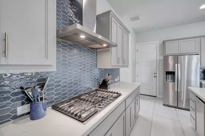 4304 Allenbrook Drive, Pflugerville, TX 78660 - Photo 9