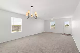424 Marty Allen Loop, Jarrell, TX 76537 - Photo 11