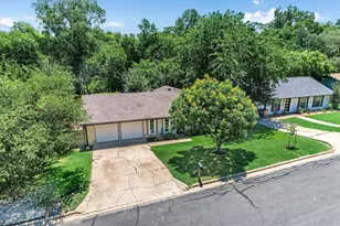 3203 Santa Fe Dr, Austin, TX 78741 - Photo 33