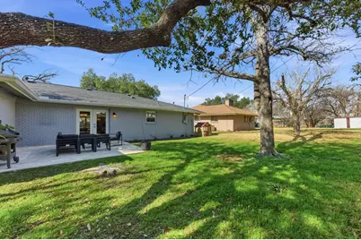 8201 Shadowood Drive, Austin, TX 78757 - Photo 31