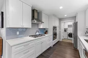 8201 Shadowood Dr, Austin, TX 78757 - Photo 13