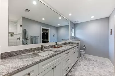 8201 Shadowood Drive, Austin, TX 78757 - Photo 21