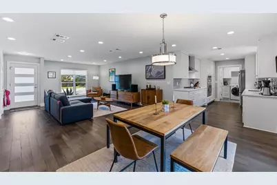 8201 Shadowood Drive, Austin, TX 78757 - Photo 11