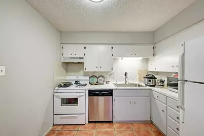 803 W 28th Street #102, Austin, TX 78705 - Photo 13