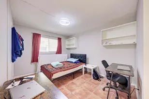 803 W 28th St, Austin, TX 78705 - Photo 7