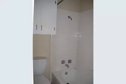 303 W 35th Street #203, Austin, TX 78705 - Photo 7