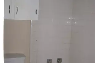 303 W 35th St, Austin, TX 78705 - Photo 7