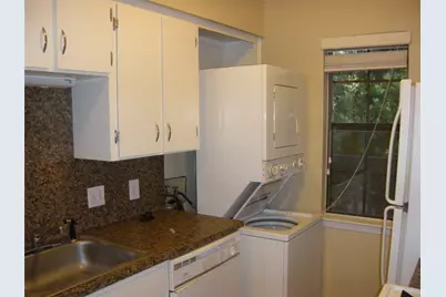 303 W 35th Street #203, Austin, TX 78705 - Photo 3