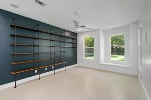 307 W Annie St, Austin, TX 78704 - Photo 17
