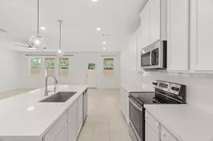 511 Diorite Cv, Liberty Hill, TX 78642 - Photo 13