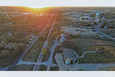 416 Depot Street, Elgin, TX 78621 - Photo 21