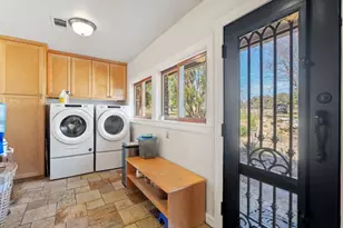 2910 Fall Creek Rd, Spicewood, TX 78669 - Photo 7