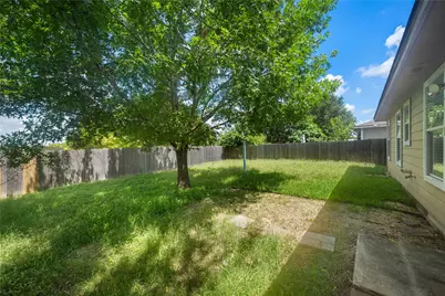 111 Quail Hollow Drive, Hutto, TX 78634 - Photo 15