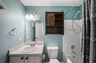 111 Quail Hollow Dr, Hutto, TX 78634 - Photo 11