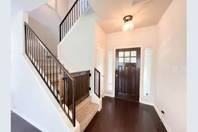 921 Heritage Springs Trail, Round Rock, TX 78664 - Photo 3