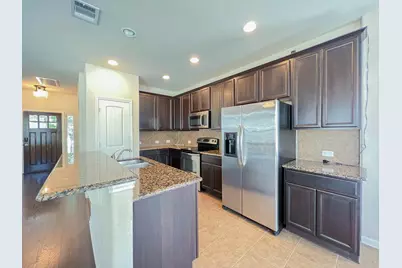 921 Heritage Springs Trail, Round Rock, TX 78664 - Photo 7