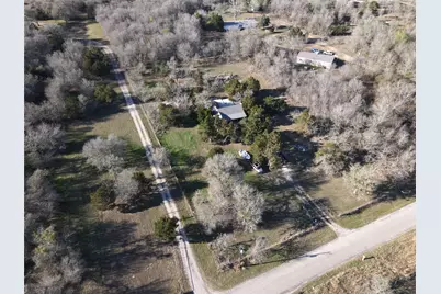 221 Lower Elgin Road, Elgin, TX 78621 - Photo 3
