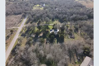 221 Lower Elgin Road, Elgin, TX 78621 - Photo 7