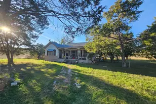 221 Lower Elgin Rd, Elgin, TX 78621 - Photo 1