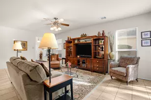 121 Dickens Cir, Georgetown, TX 78633 - Photo 13