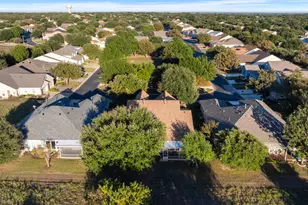 121 Dickens Cir, Georgetown, TX 78633 - Photo 37