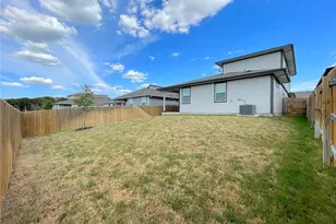 2316 Clemence Ln, Austin, TX 78754 - Photo 29