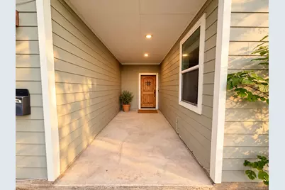 5510 Manor Road #B, Austin, TX 78723 - Photo 17