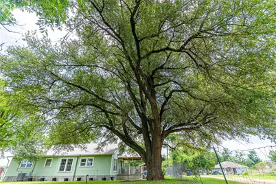 802 Smith Road, Rockdale, TX 76567 - Photo 17